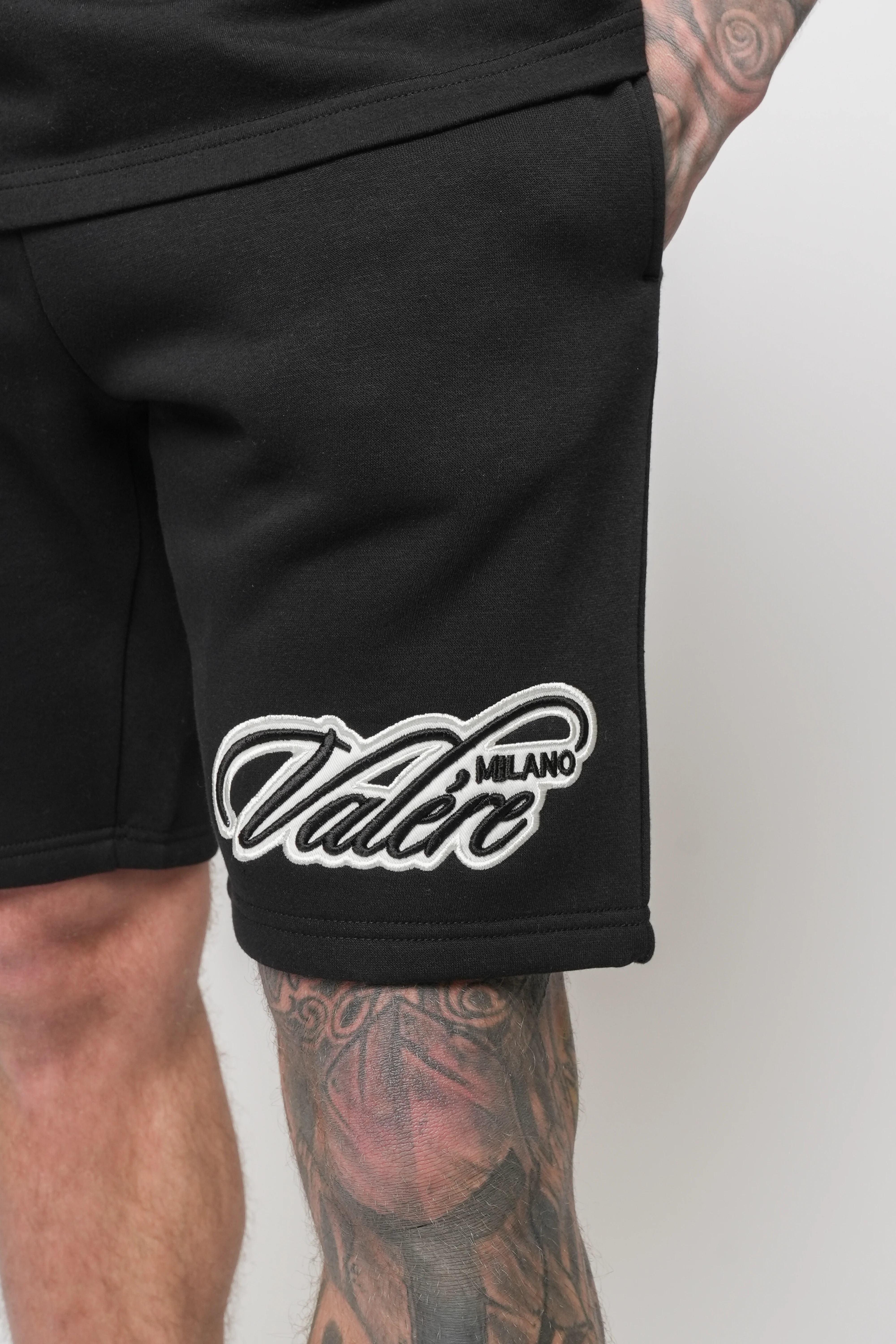 Baratz Black Short - Image 6