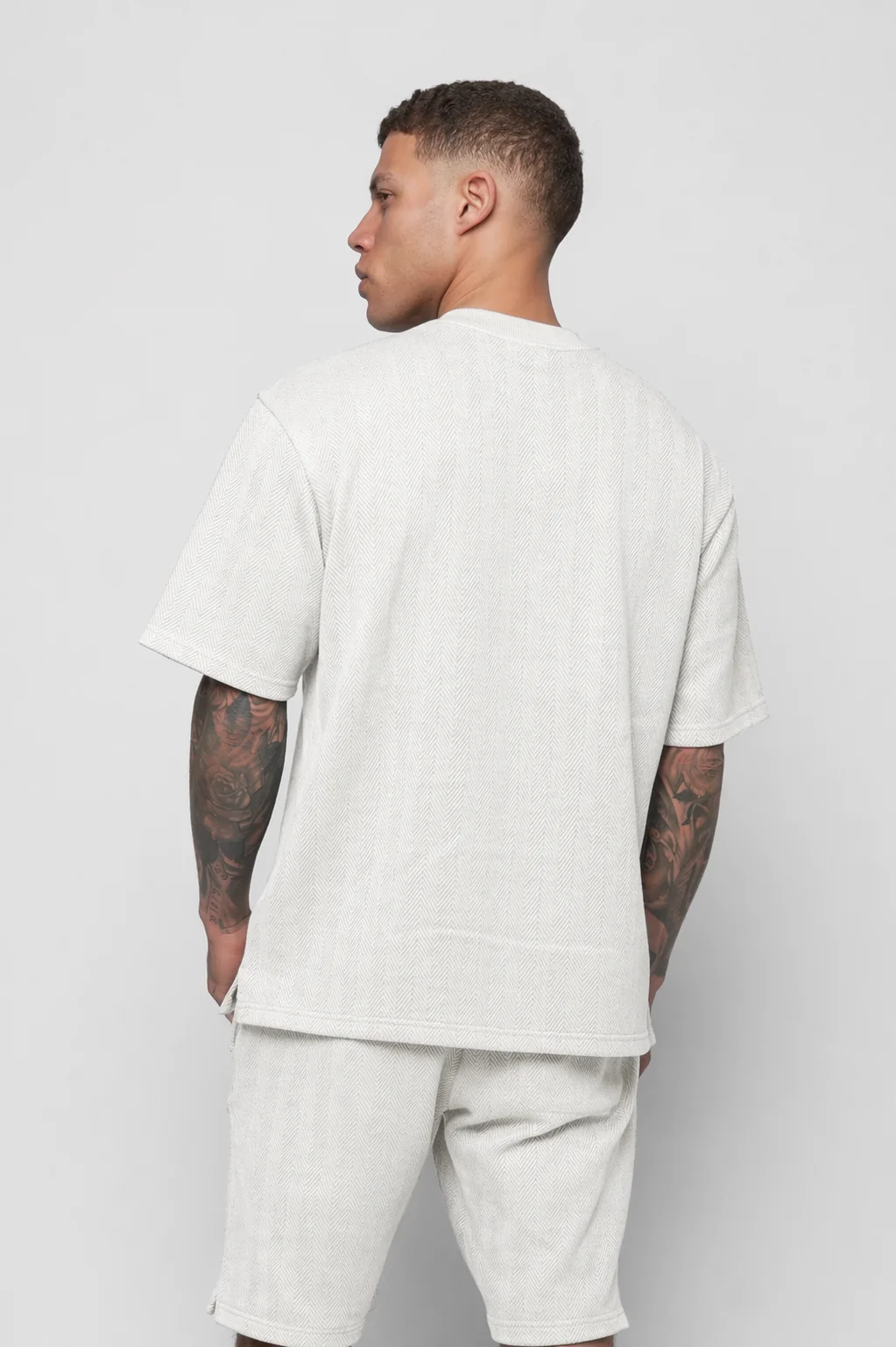 Conza Off White T-Shirt - Image 5