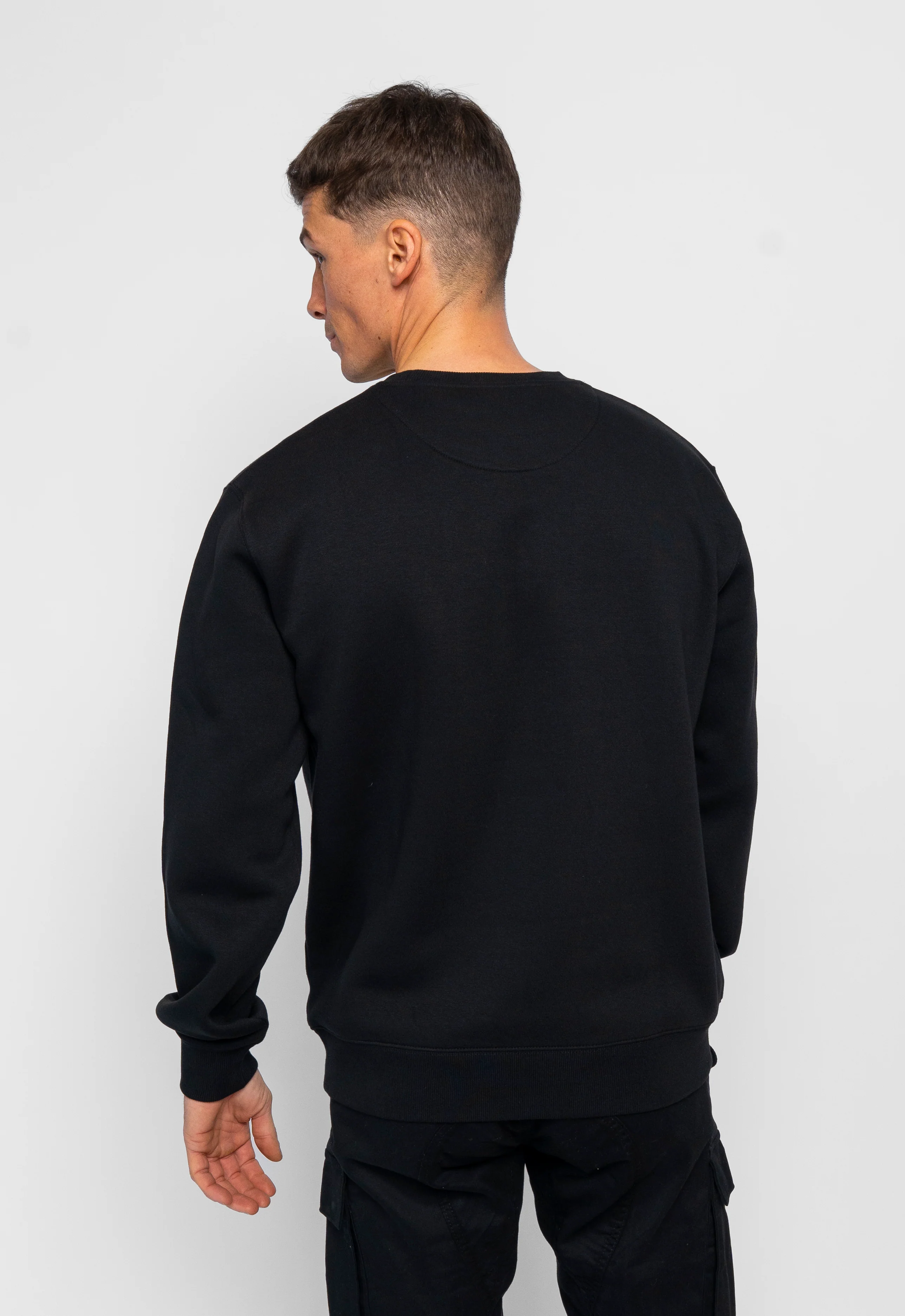 Devaro Black Sweatshirt - Image 5