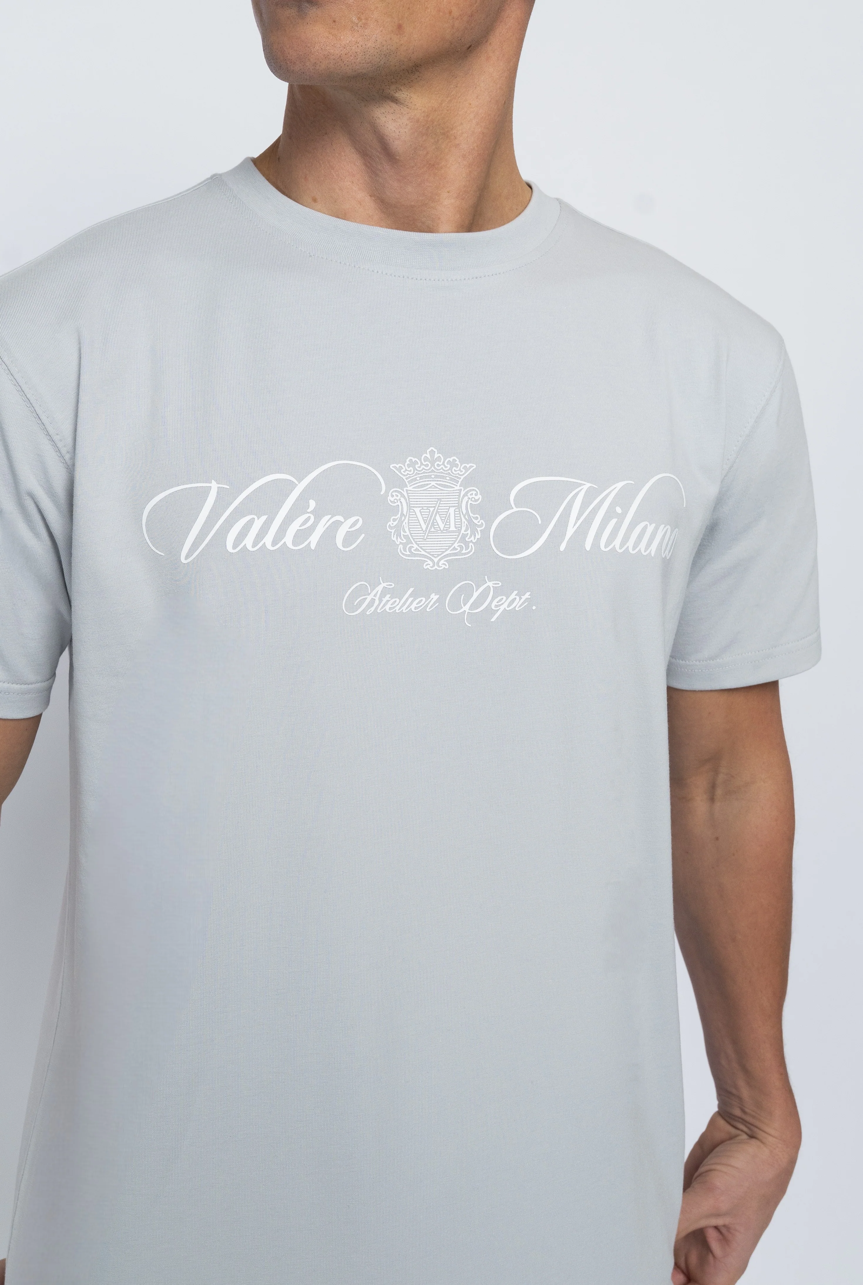 Devaro Grey Essentials Set (T-Shirt, Short & Sweatshirt) - Image 8