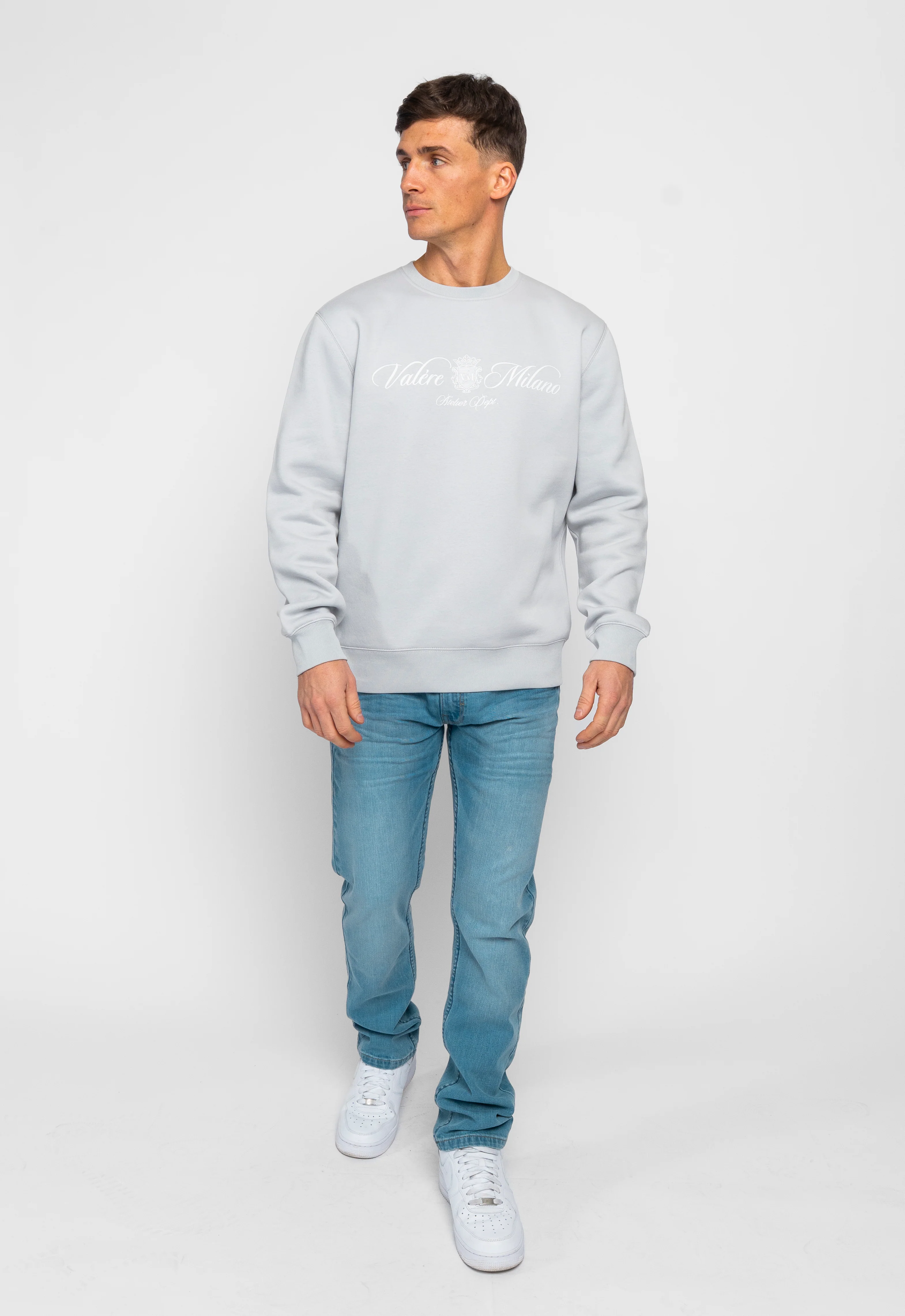 Devaro Grey Sweatshirt - Image 4