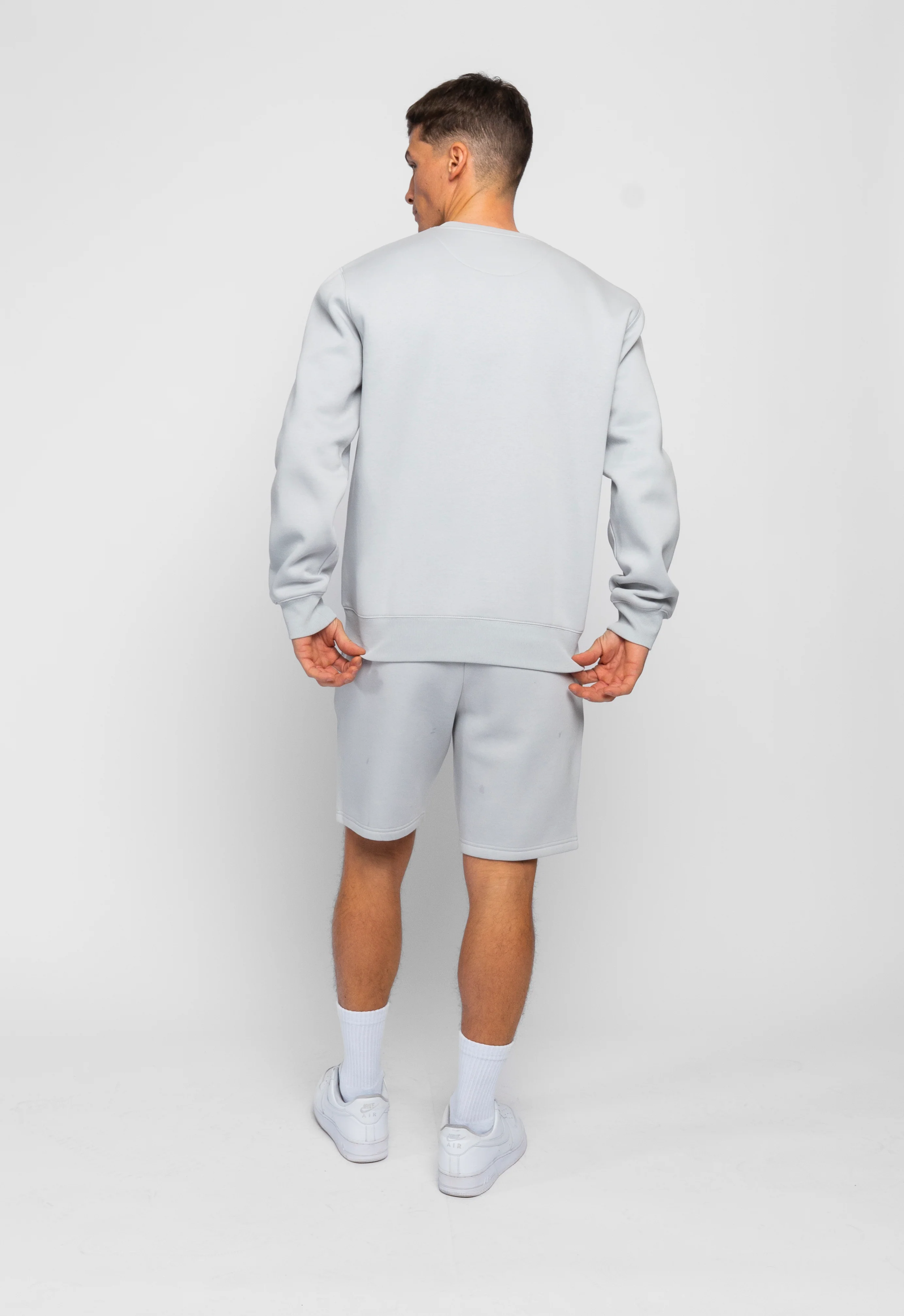 Devaro Grey Sweatshirt & Short Set - Image 5