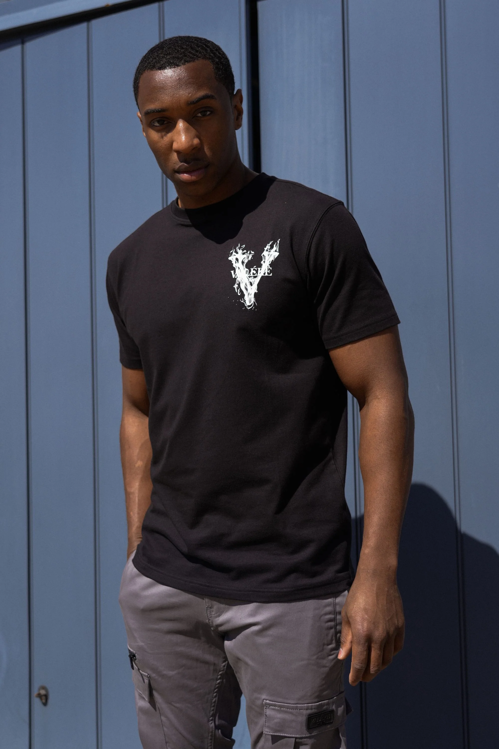 Elio Black T-Shirt - Image 3