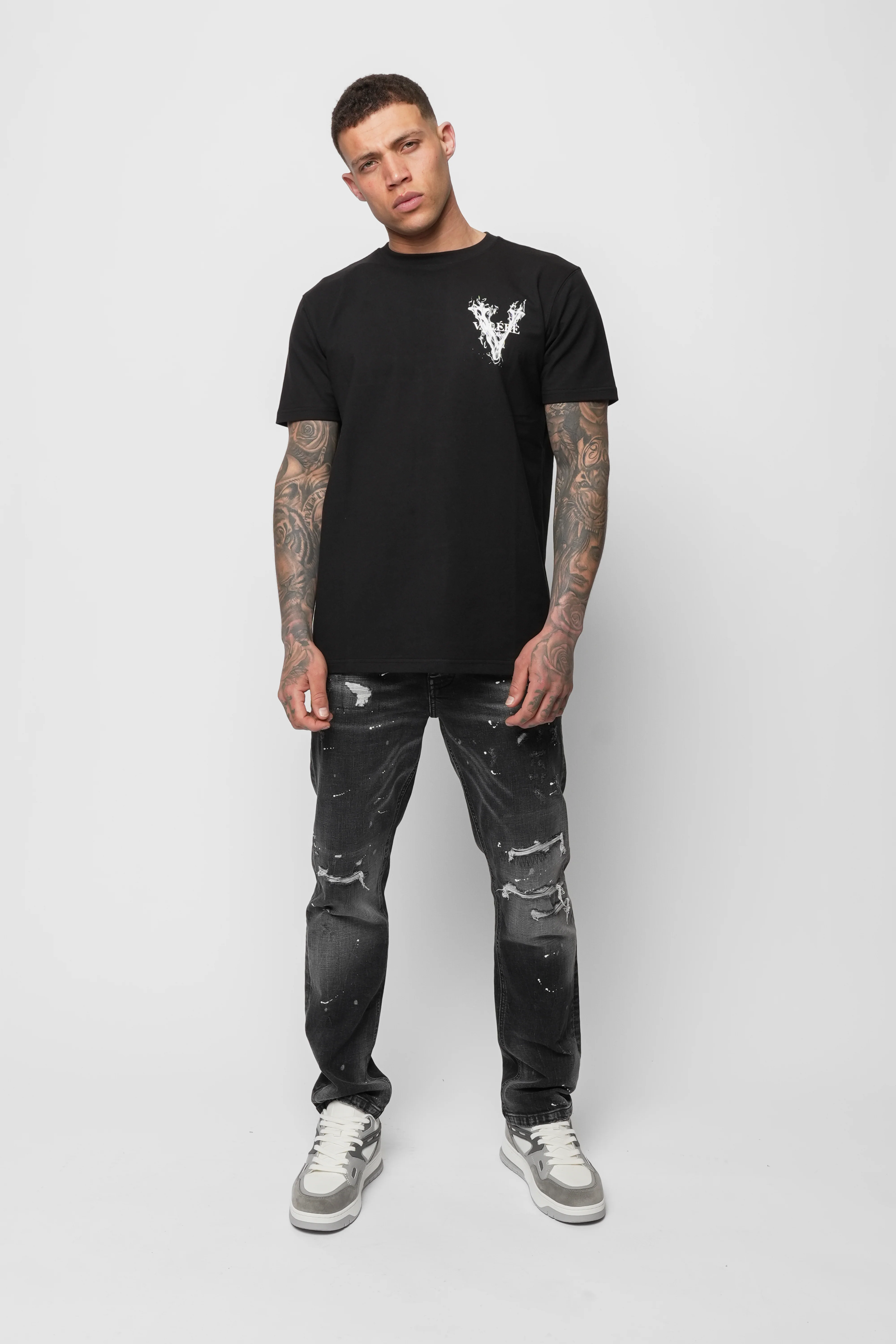 Elio Black T-Shirt - Image 4