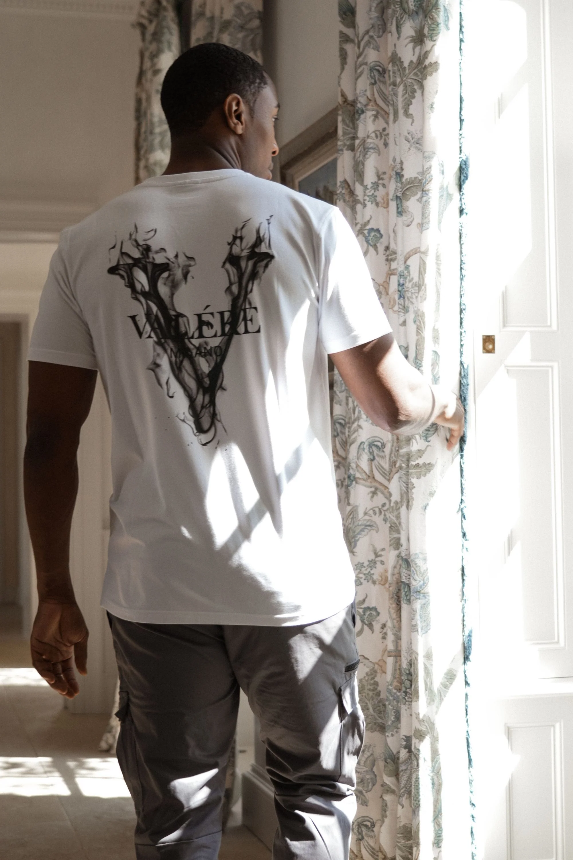 Elio White T-Shirt - Image 3