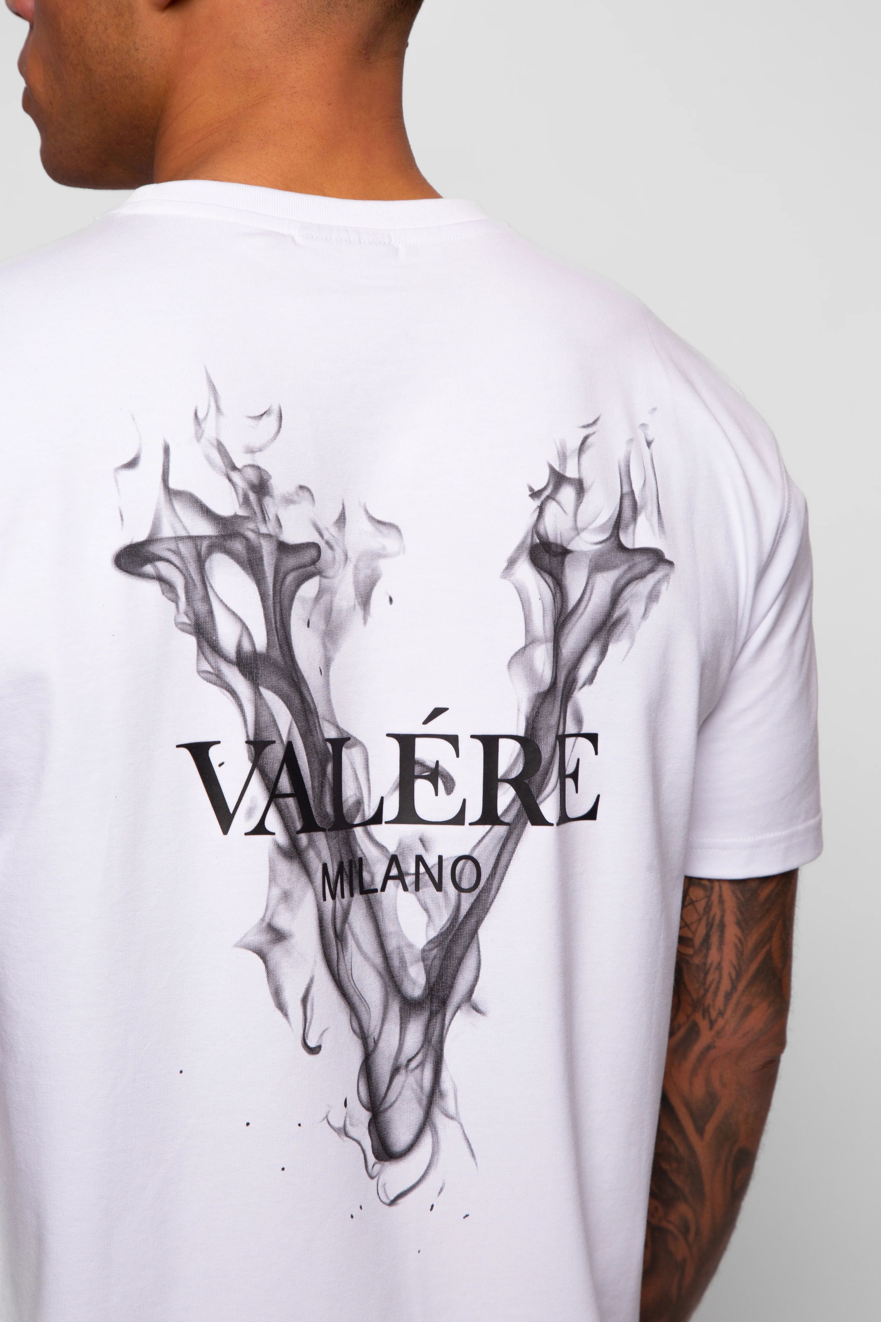Elio White T-Shirt - Image 5