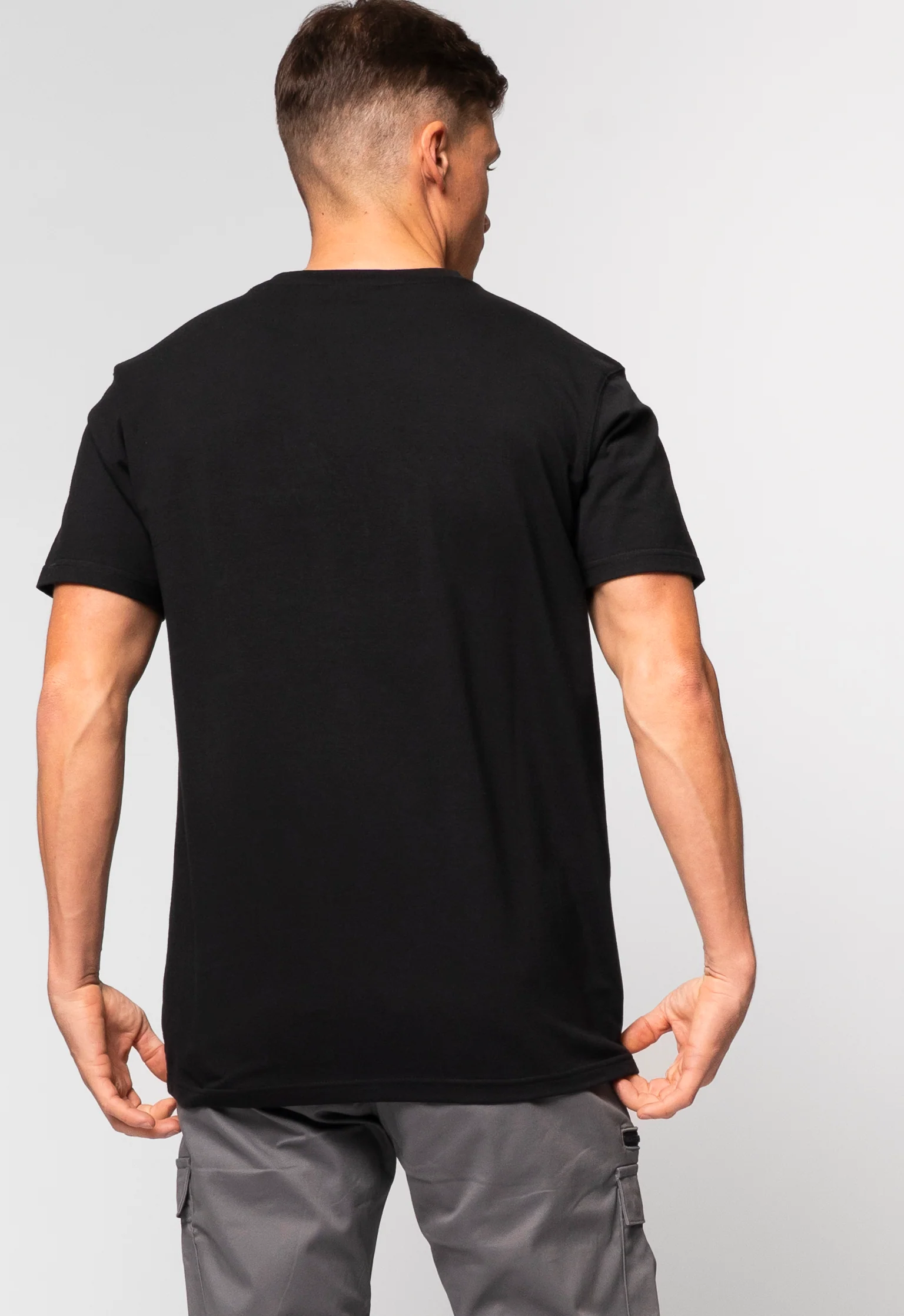 Lucido Black T-Shirt - Image 5