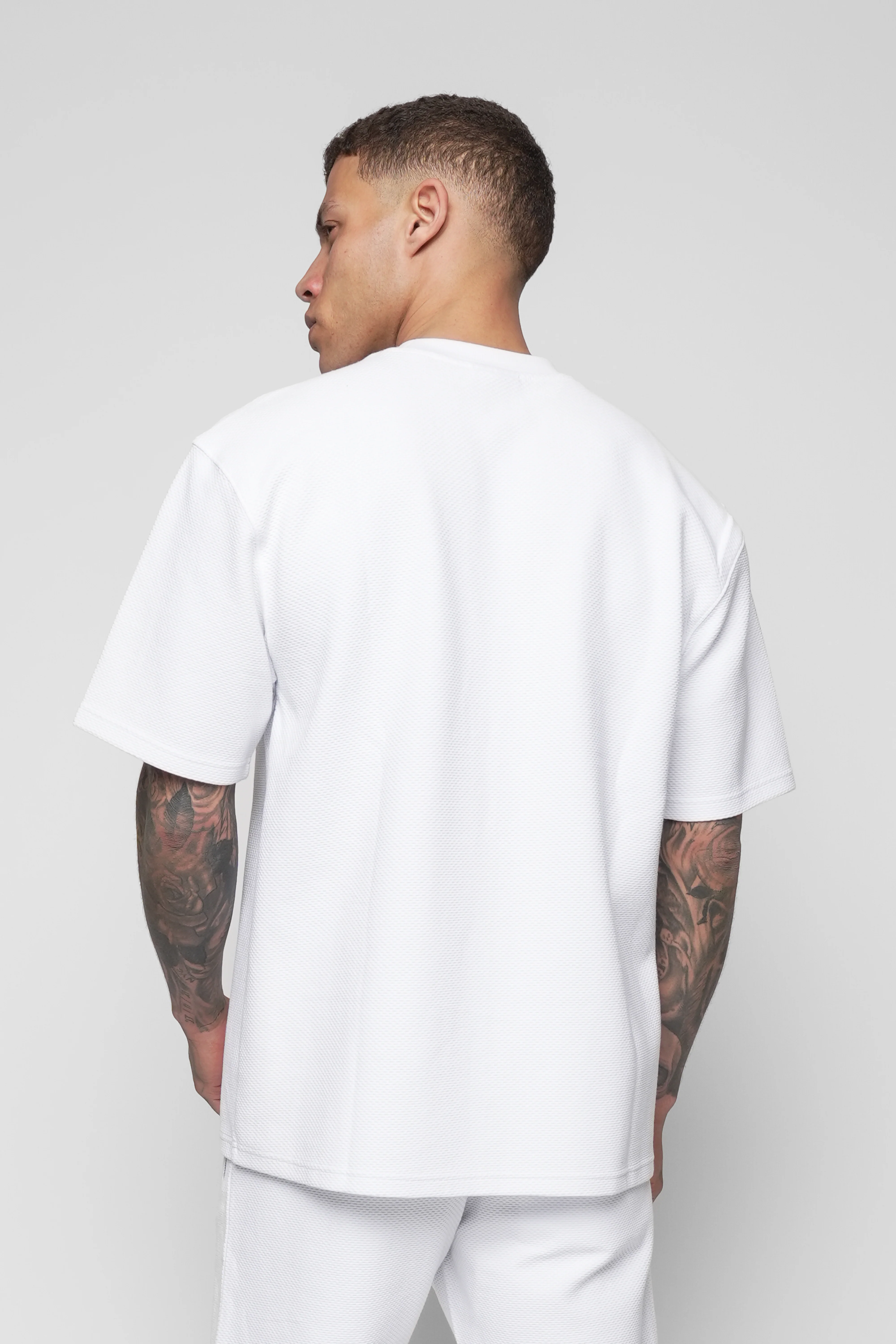 Nemi White T-Shirt - Image 5