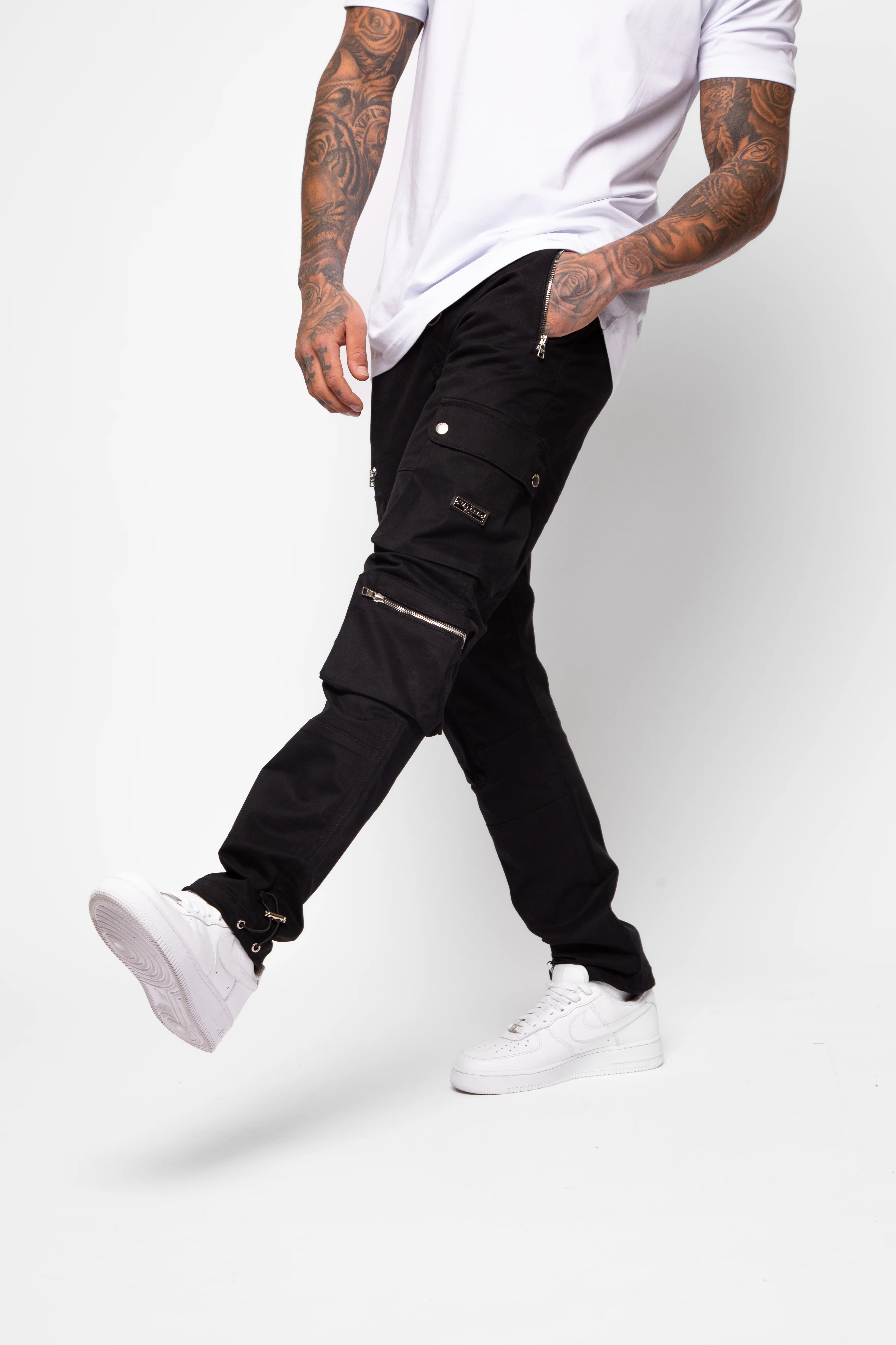 Pietro Black Cargo Short - Image 5